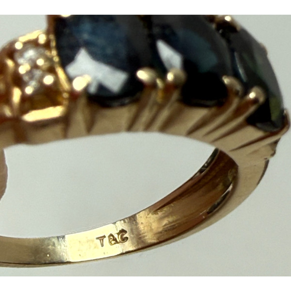 Vintage Town & Country 14K Plumb Gold Sapphire 3 Stone Ring Diamonds Size 5 - Picture 7 of 8